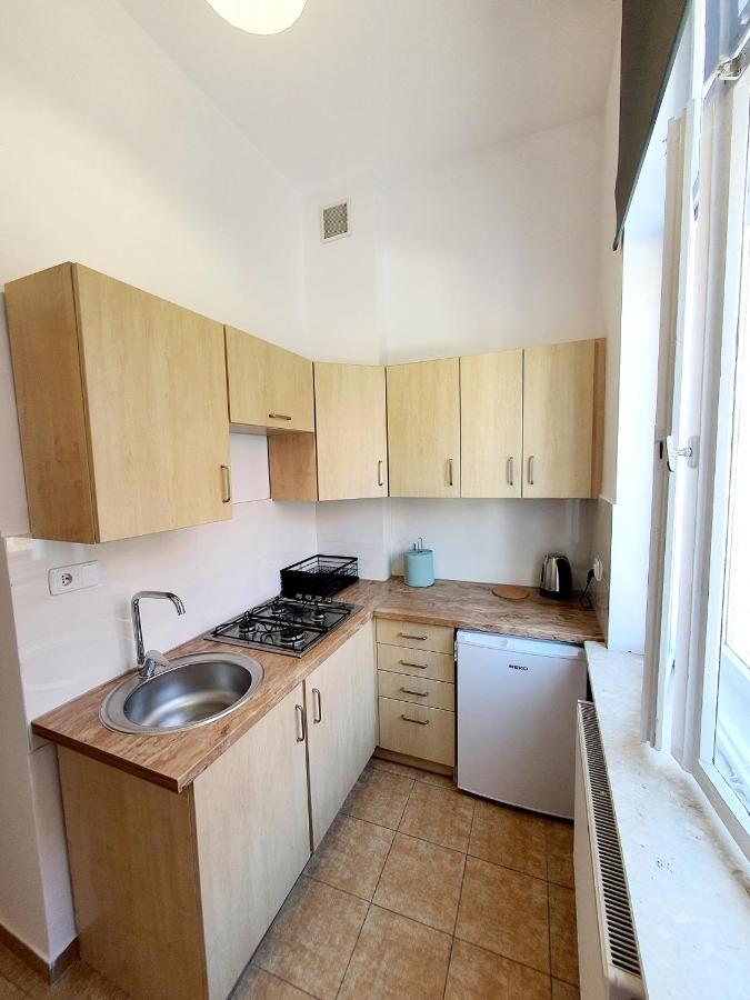 Apartament Kleopatra Gniezno Bagian luar foto