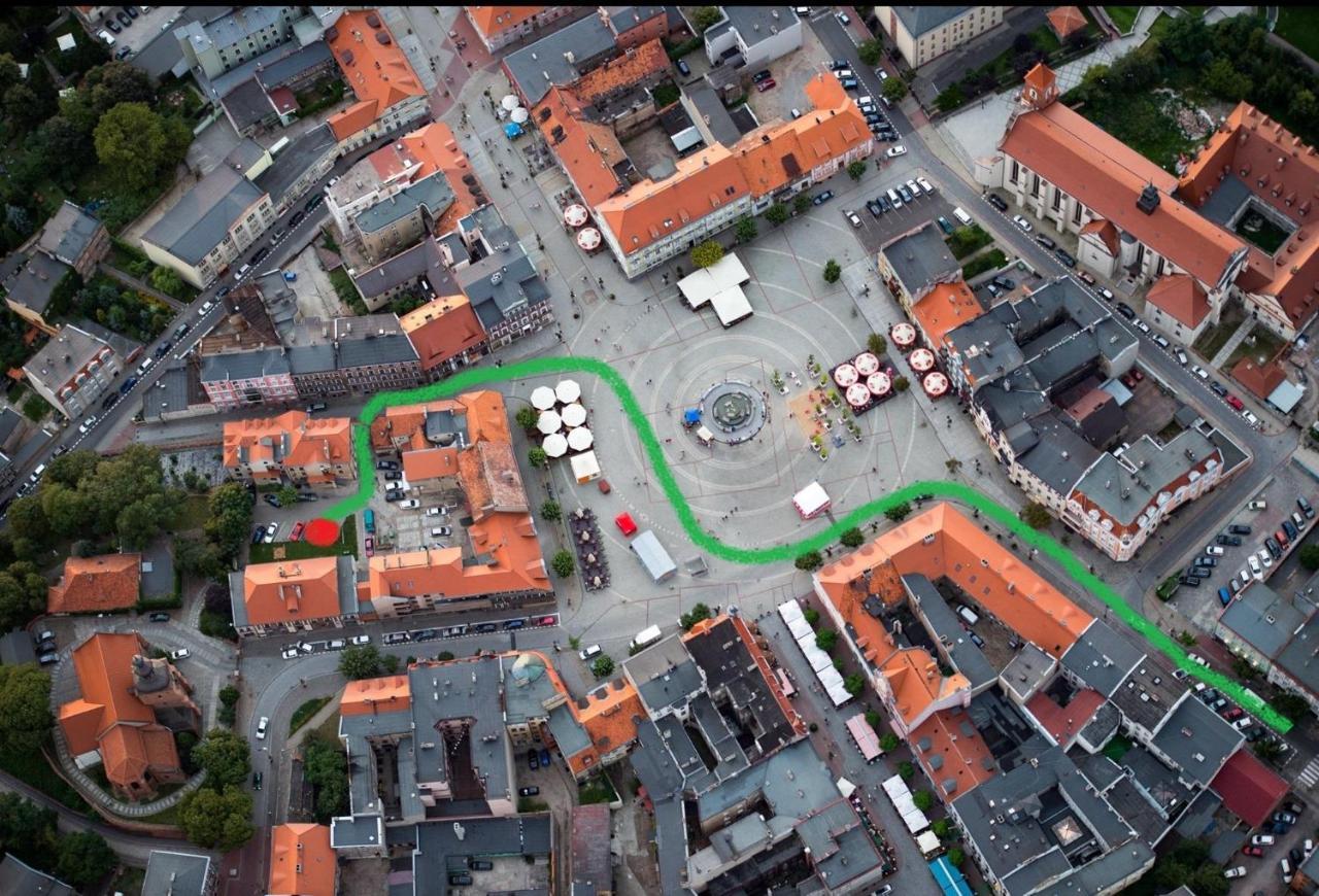 Apartament Kleopatra Gniezno Bagian luar foto