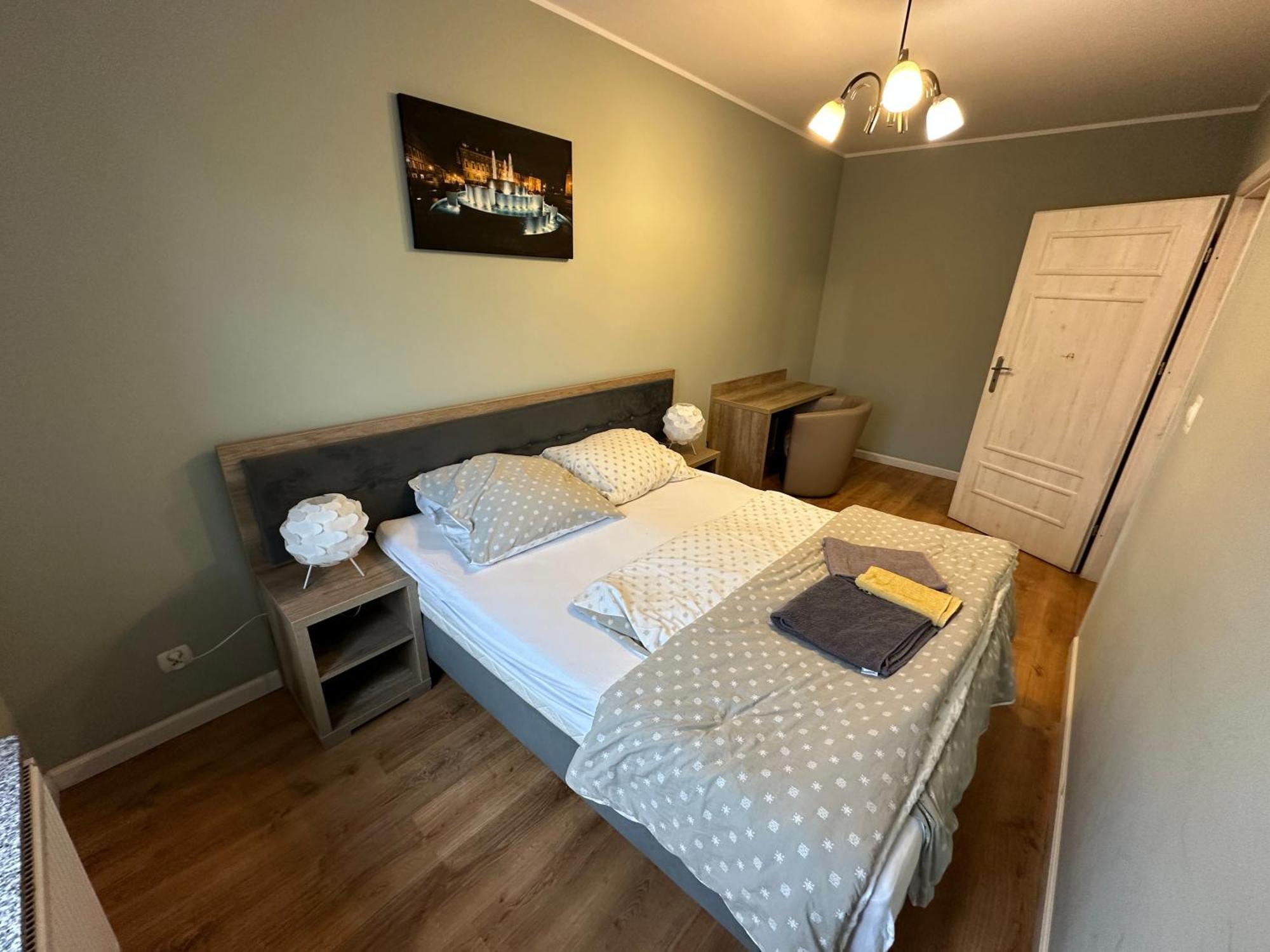 Apartament Kleopatra Gniezno Bagian luar foto